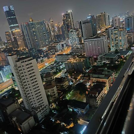 Appartamento Omni Tower Sukhumvit Soi 4 Direct Bangkok Esterno foto